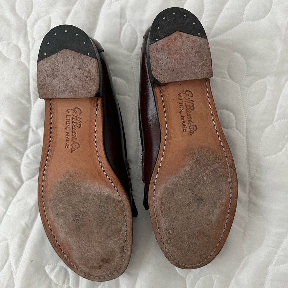 GH Bass Burgundy Loafers - Picture 2 of 6